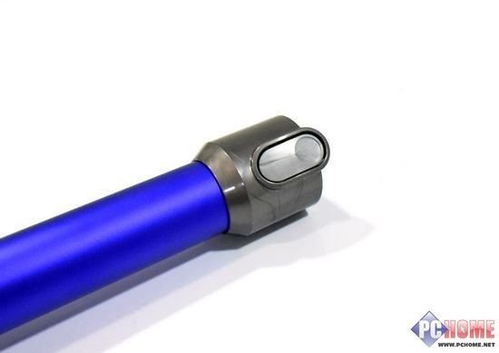 捕捉有害过敏源 戴森手持式吸尘器评测