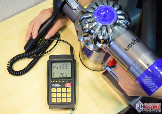 捕捉有害过敏源 戴森手持式吸尘器评测