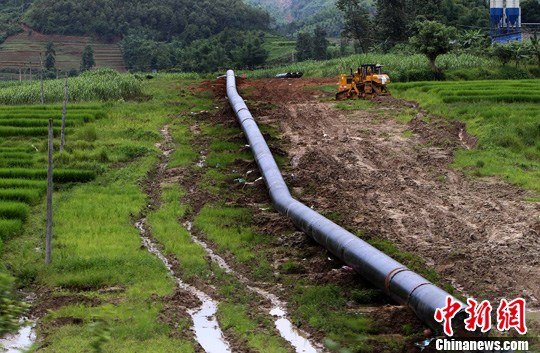 资料图：油气管道。中新社发 任晨鸣 摄