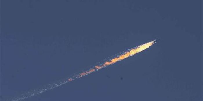 俄一战机在叙土边境坠毁 或被击落(组图)