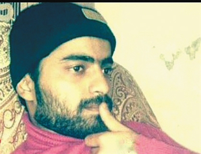 法鲁克现年28岁。