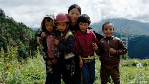 《一面逃离，一面思念》是图中的徐天琳的电影处女作。（图片来源：德国之声电台网站）