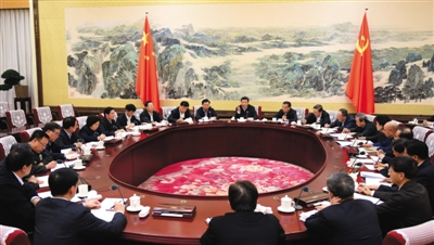 12月28日至29日，中共中央政治局召开专题民主生活会。新华社记者 李学仁 摄