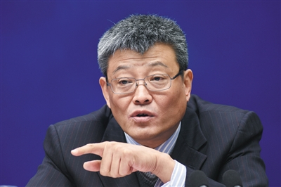 监察部副部长肖培图/CFP