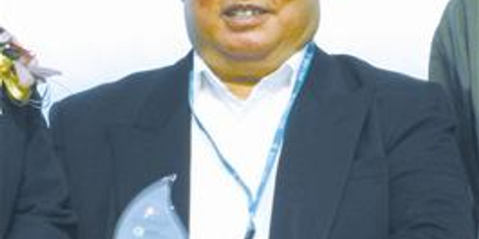 图文 香港 的士大王 半年损失十亿 手机新浪网 图文 香港 的士大王 半年损失十亿 手机新浪网