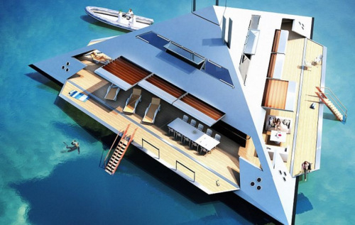 游艇速度可达每小时70公里，最高航程3000海里。