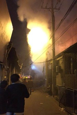 鹞儿胡同失火现场。图片来自网络