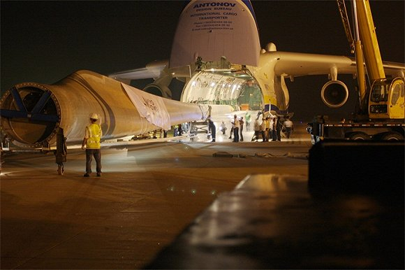 长42米的风力发电叶片