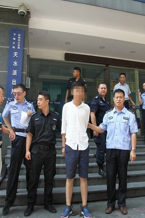 胡某在杭州下城区被捕。图片由杭州警方发布