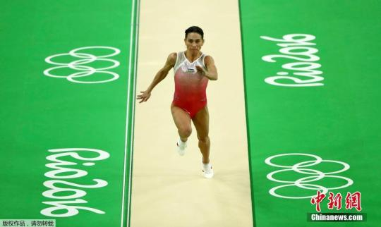 丘索维金娜在里约奥运会跳马比赛中