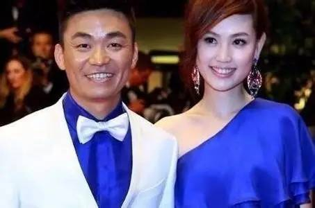 王宝强与妻子