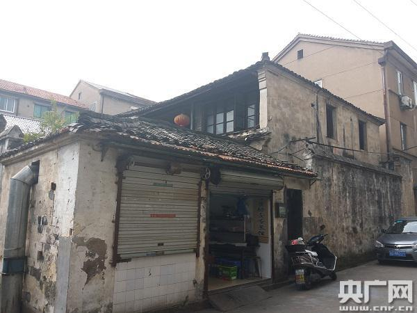  嵊州老城区里急需改造的房子