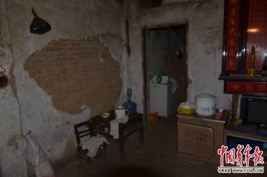 某位“童工”此前生活的房屋。中国青年报·中青在线记者 田文生/摄