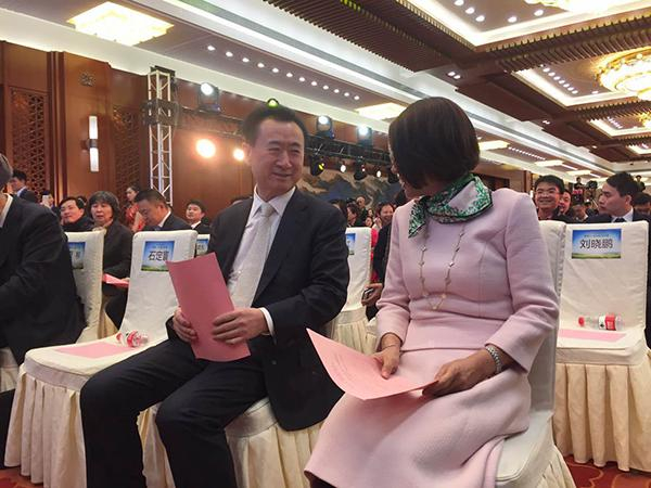 去年12月，格力电器董事长董明珠以个人身份，联手万达等公司，入股珠海银隆。