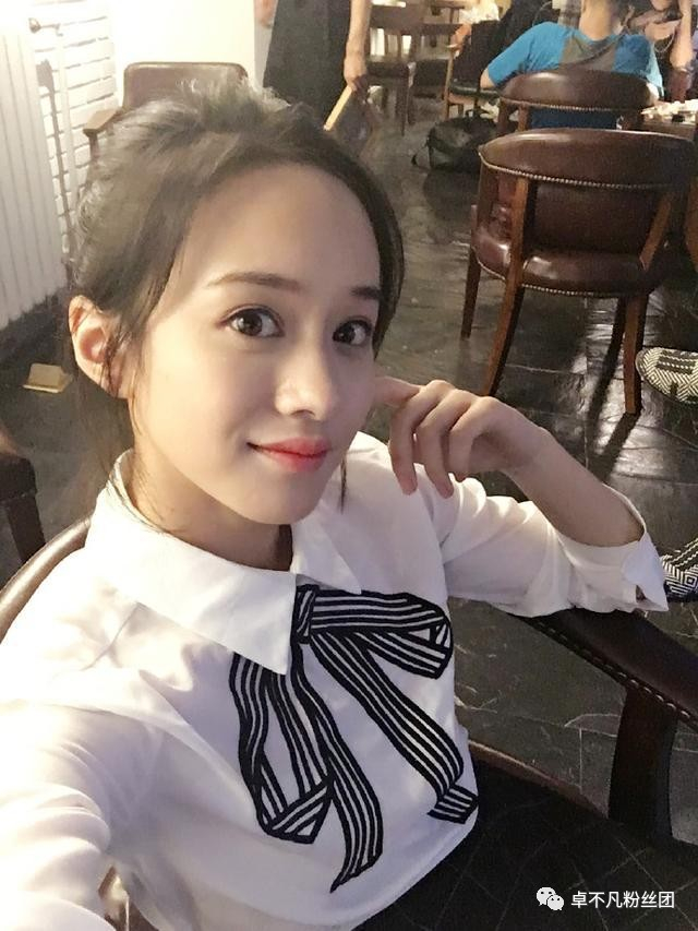 《微微一笑很倾城》八大女配，二喜小雨妖妖，个个惊艳_新浪新闻