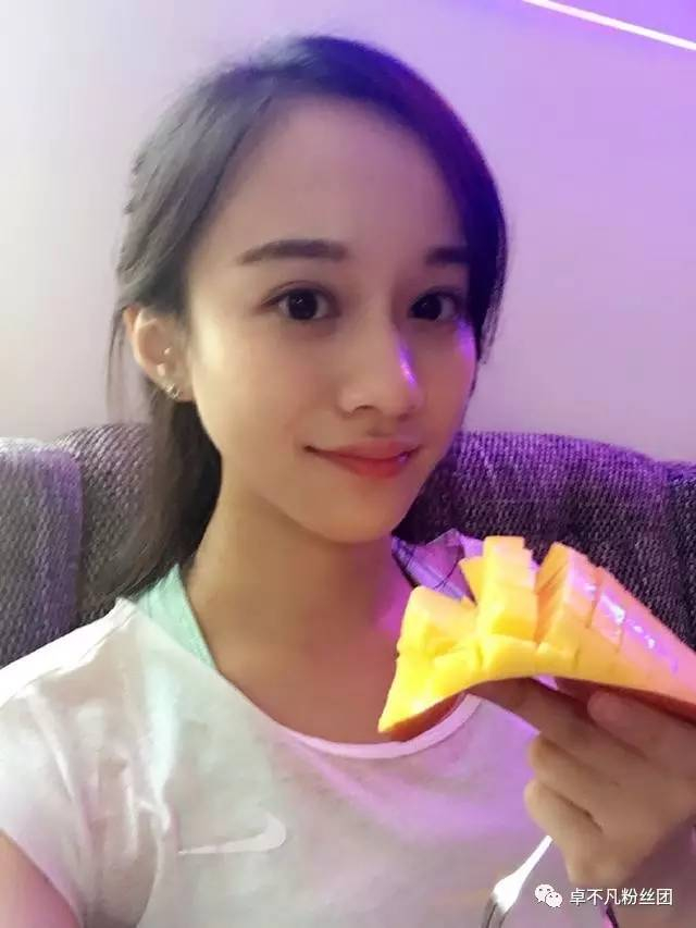 《微微一笑很倾城》八大女配，二喜小雨妖妖，个个惊艳_新浪新闻