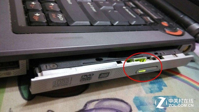 光驱在笔电中占有相当大的空间