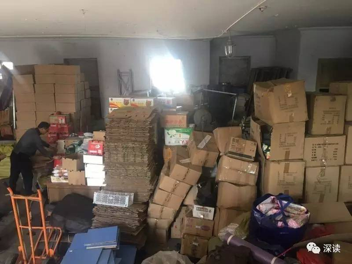  [尚庆风团队购买的疑似问题产品堆满仓库]&nbsp;