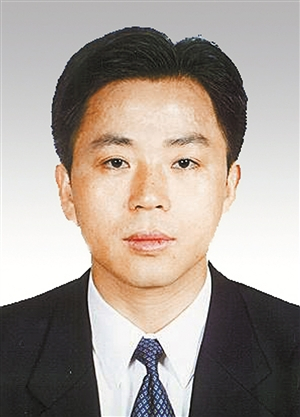 李嘉（资料图）