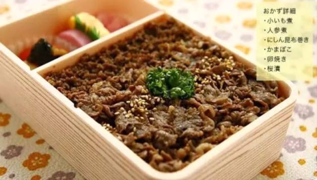 　　▲ 山形县米泽站出品。说白了就是牛肉盖饭，但是牛肉用的是当地米泽牛（日本三大牛种之一），米饭用的是山形米（日本的大米仓，产米质量上乘）。