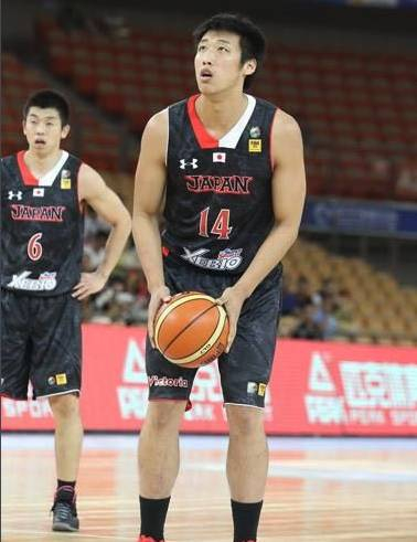 张本天杰
