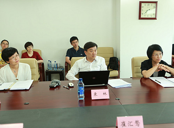 新闻通气会现场。