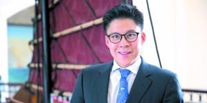 霍启刚:“香港回归成就了我”年轻人杰出代表_手机新浪网