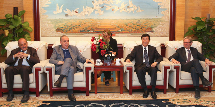 沈德咏会见意大利最高司法委员会代表团一行