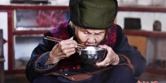 中国人平均预期寿命逐步延长