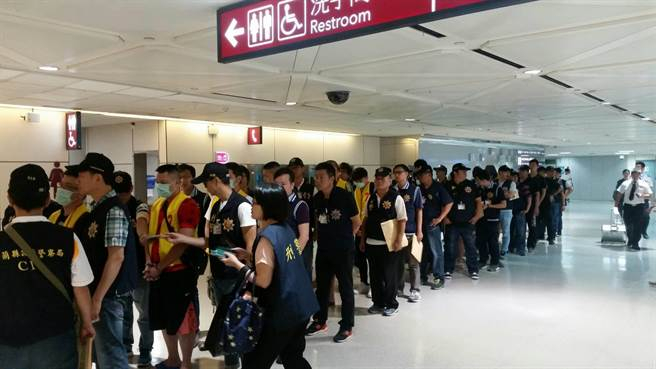  台籍诈骗犯遣送大陆后犯罪时钟变慢了。（图片取自台媒）