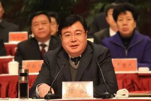 省级公安厅长密集调整 政法委书记不兼任成趋势_手机新浪网