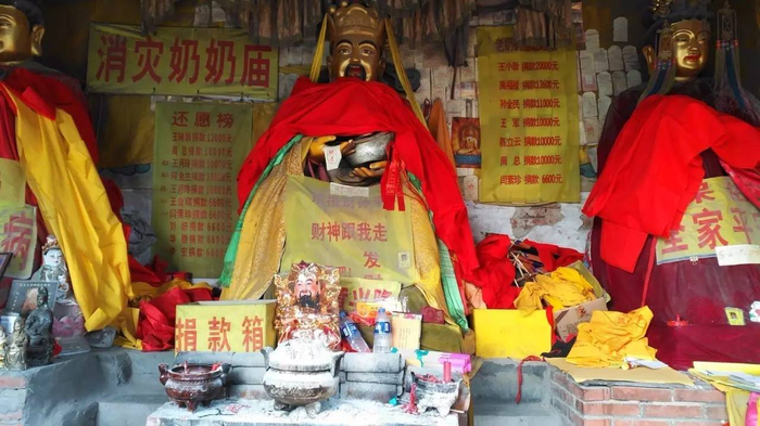 现在隆重介绍让我佩服得五体投地的一尊神仙_手机新浪网