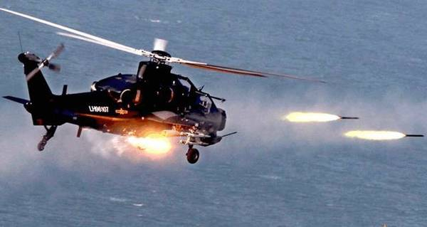 图为直10发射火箭弹