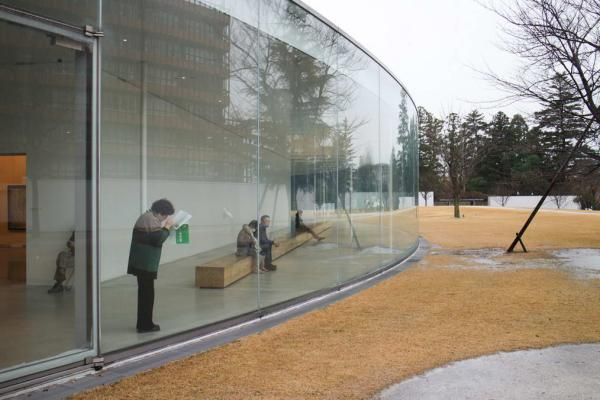 金泽21世纪美术馆外景