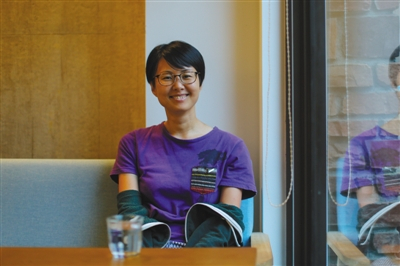  8月18日，海口，曾在电影《二十二》出镜的日本姑娘米田麻衣接受新京报记者专访。新京报记者彭子洋摄