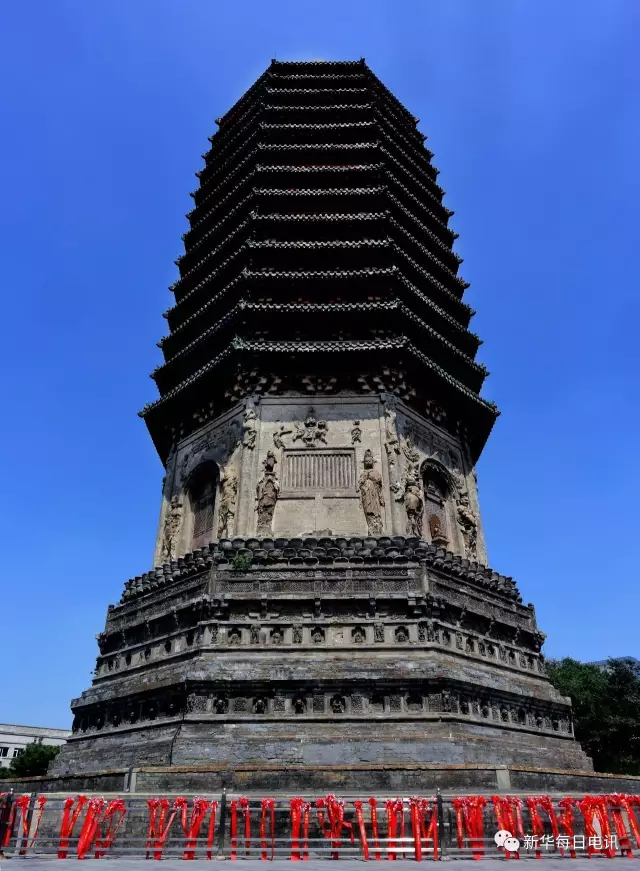 天宁寺塔 新华社记者王颂 摄