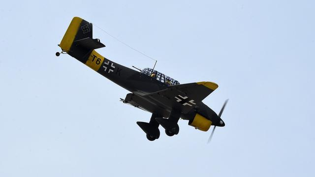 图片：电影《敦刻尔克》用航模拍摄Ju-87轰炸机。