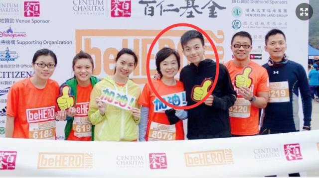 ▲图为蔡女士与长子潘匡仁