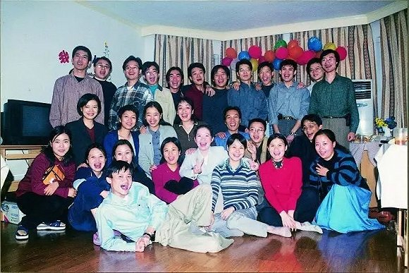 创业初期，阿里巴巴全体员工合影