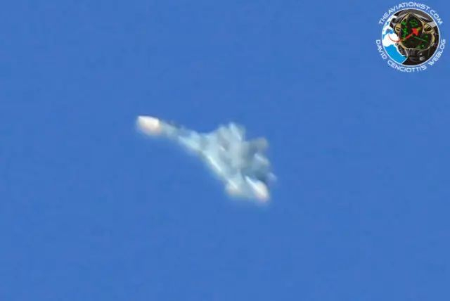 ▲曾在舒尔茨空难训练场附近被拍摄到的苏-27战机，图片来自The Aviation