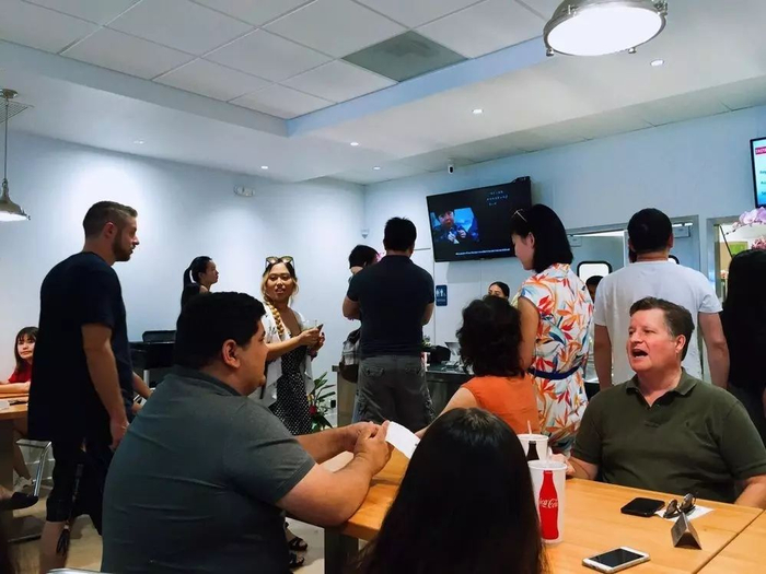  ▲Yelp用户上传店内照片