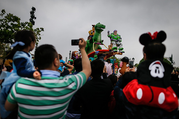 上海迪士尼乐园。澎湃资料