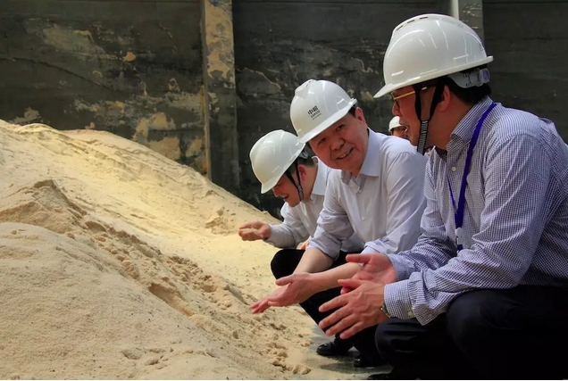 　中粮集团党组书记、董事长赵双连赴中粮屯河崇左糖业调研