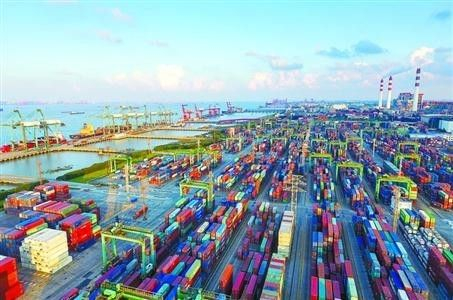  ▲资料图片：2013年9月29日，中国（上海）自由贸易试验区正式成立。