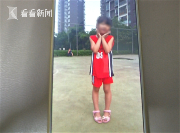 受伤女童小妮，今年5岁。事情发生后，孩子第一时间被送进了南昌大学第一附属医院进行救治。