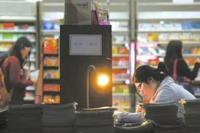 ▲三联韬奋24小时书店