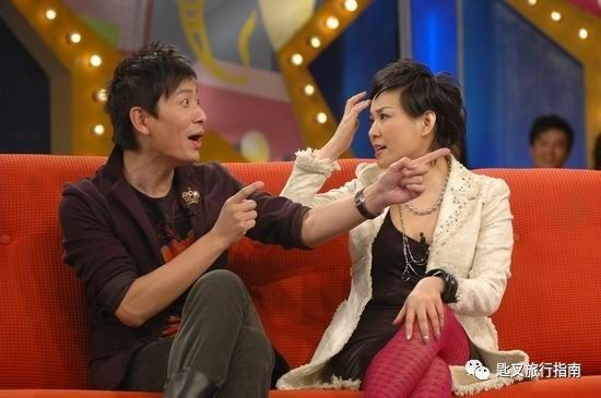 我清楚的记着李静在某期《超级访问》说她大学时就常去“长富宫”喝咖啡，引得全场惊呼。