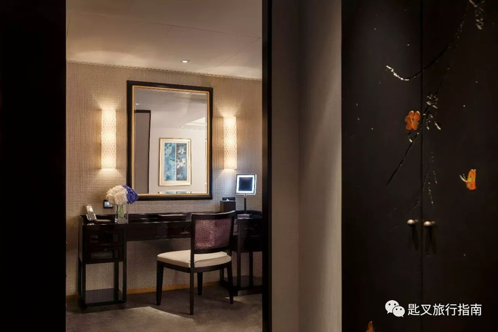 ▲ 富可敌国的嘉道理家族让设有独立化妆间和客厅的套房，成为王府半岛的乞丐房