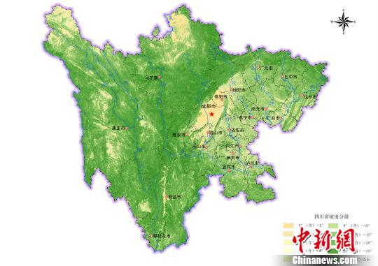会上发布的四川省坡度分级图。　钟欣 摄
