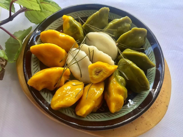  ▲韩国中秋节传统食品“松饼”&nbsp;（图片来源：Wikipedia）